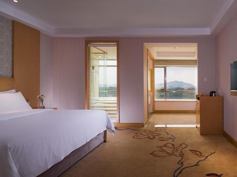 Vienna 3 Best Hotel Dongguan Liaobu Veicle City Buitenkant foto